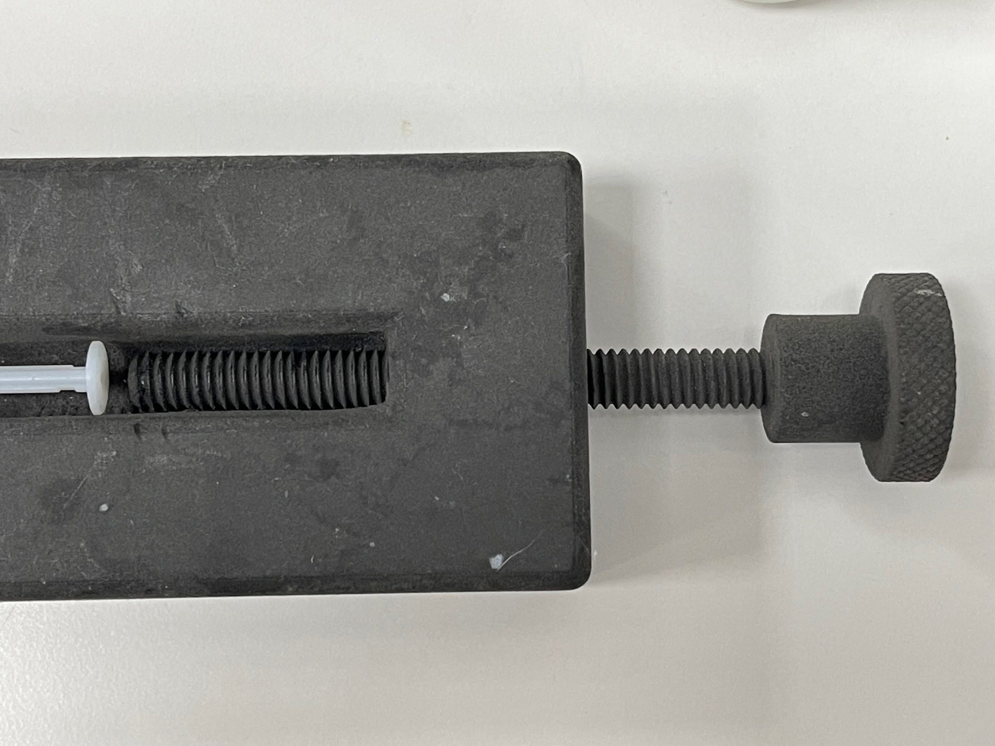 Screw End.jpg